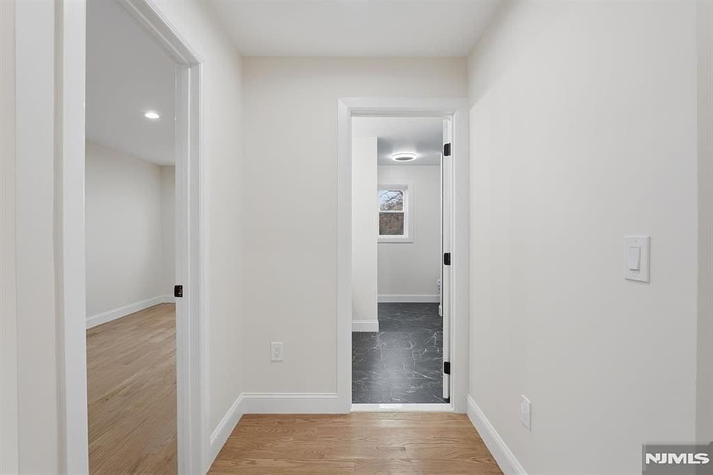 20 Barnsdale Rd - Image 21