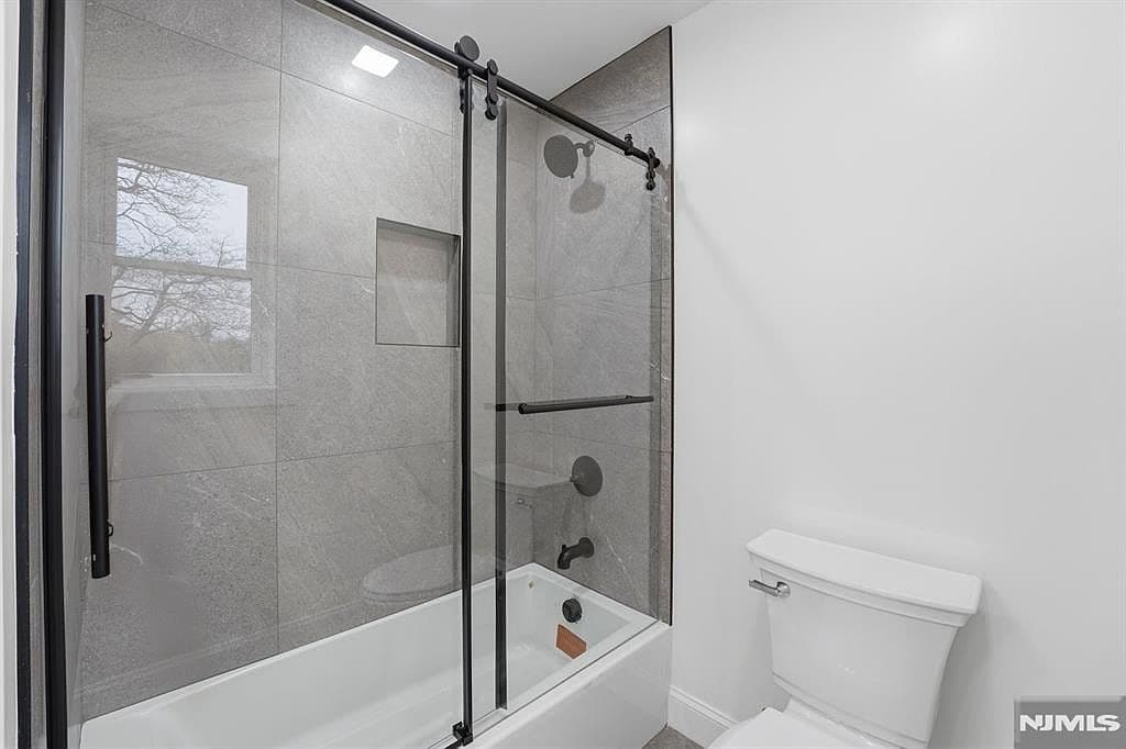 20 Barnsdale Rd - Image 26