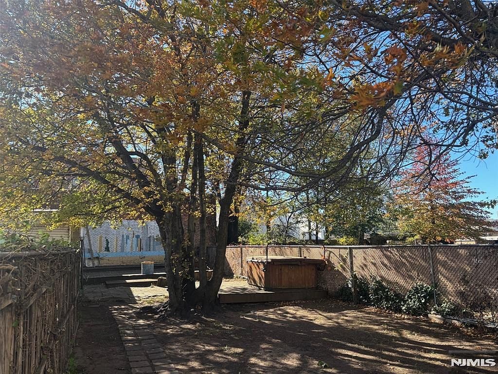 20 E 31st St - Image 41