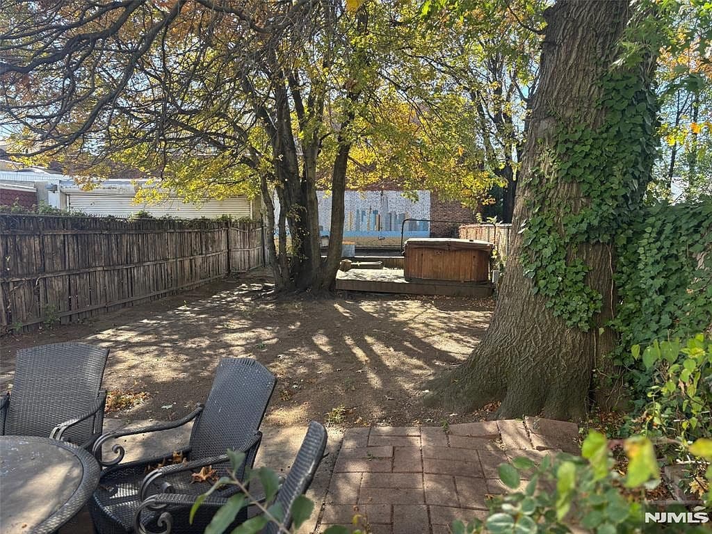 20 E 31st St - Image 45